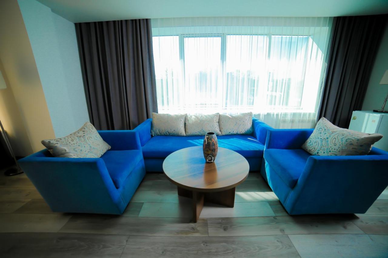 Astra Hotel Almaty Exterior photo